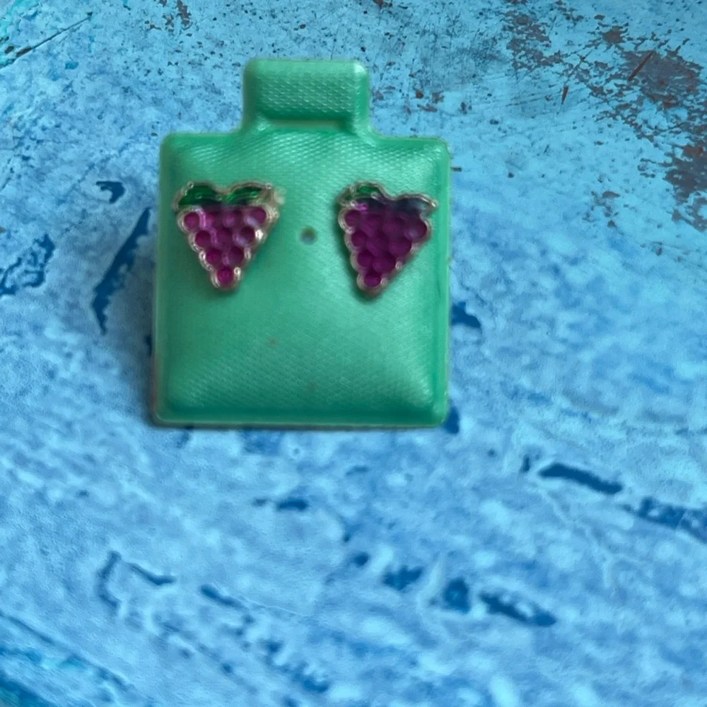 Set of vintage grapes earrings dainty wine enamel